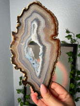 Load image into Gallery viewer, Druzy Agate Slice A