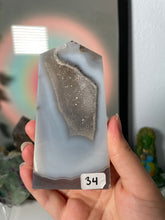 Load image into Gallery viewer, Agate Slice Towers