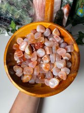 Load image into Gallery viewer, Carnelian Agate Tumble