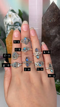Load image into Gallery viewer, Vintage Style Labradorite Rings