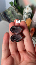 Load image into Gallery viewer, Tobasco Agate Geodes