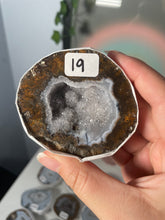 Load image into Gallery viewer, Las Choyas Agate Geodes