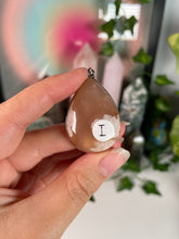 Load image into Gallery viewer, Flower Agate Pendant Necklace