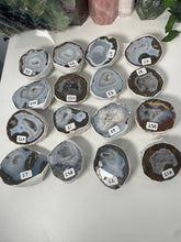 Load image into Gallery viewer, Las Choyas Agate Geodes