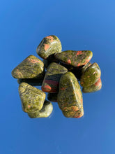 Load image into Gallery viewer, Unakite Tumble