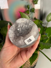 Load image into Gallery viewer, Druzy Agate Spheres