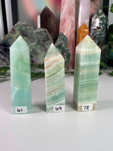 Load image into Gallery viewer, Pistachio Calcite Tower