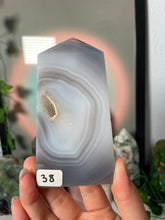 Load image into Gallery viewer, Agate Slice Towers
